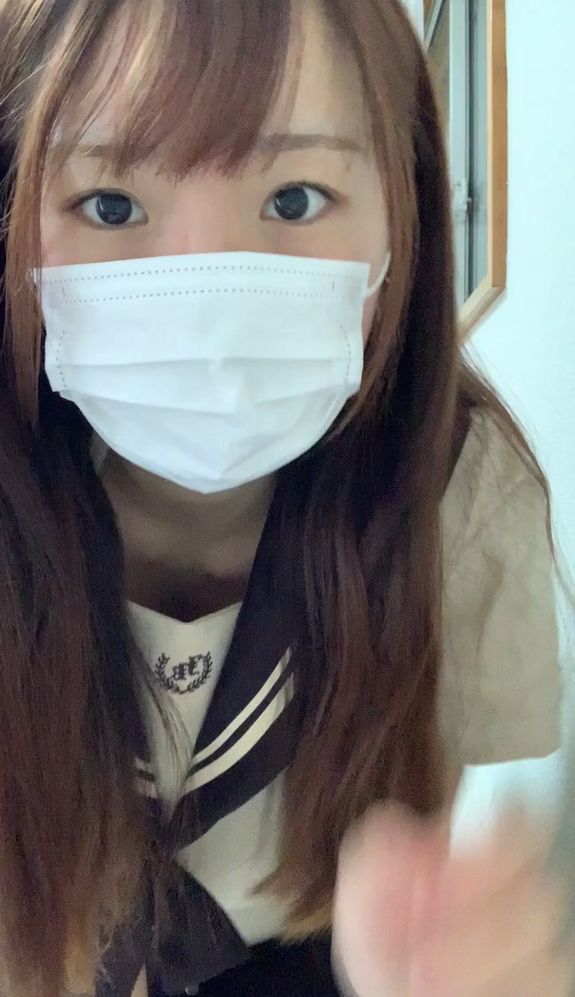 地下アイドルの女の子zoom　エッチな剛毛オナニー