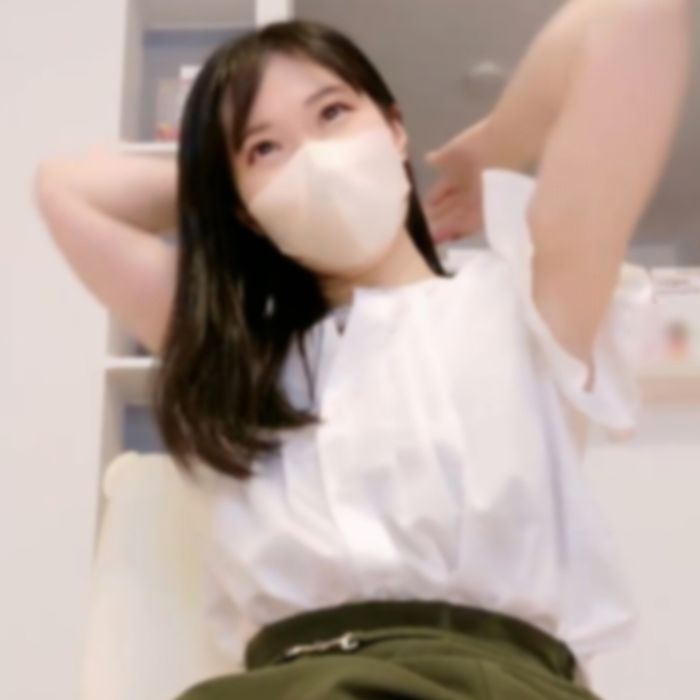 【早期終了】超極太ディルドで潮を吹き続ける美人OLさん（まさに狂気）※無