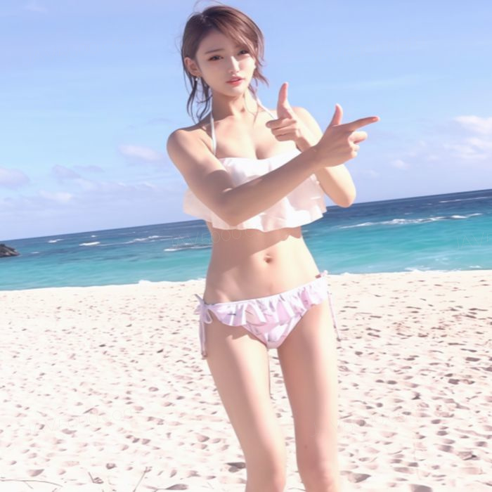 Eカップギャルモデル１９才/初海外ロケの裏側を入手。現地男の規格外巨根×野外ハメで制御不能の痙攣絶頂。