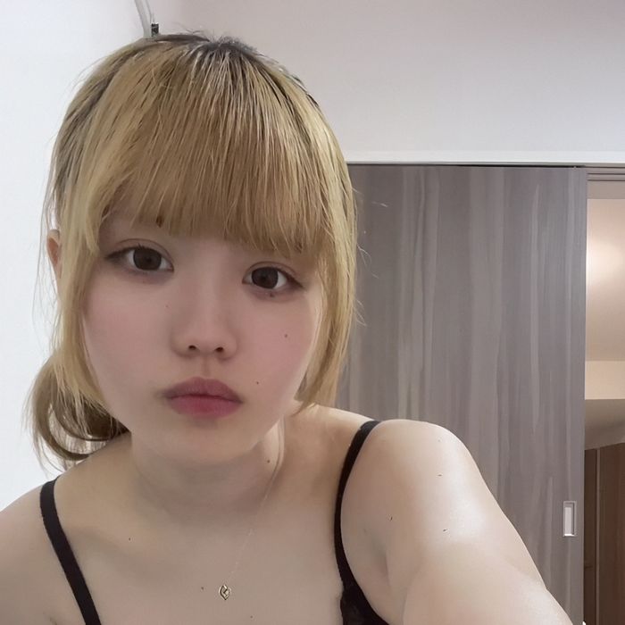 【数量限定】可愛い子がライブチャットしてた