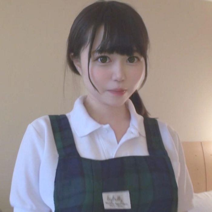 【芸能スカウト殺到】”日本一かわいいカフェ店員”顔出し撮影 ピル無し危険日中出し映像解禁。