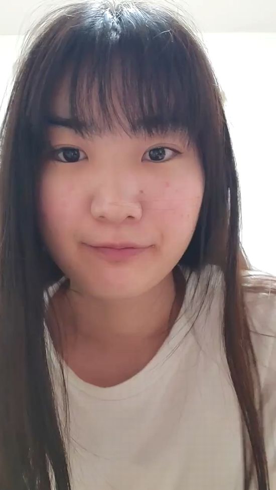 素人パイパンJDのクリオナニー