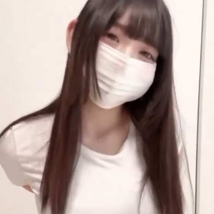 〈期間限定〉美女のライブチャット（だいぶ激しめ）