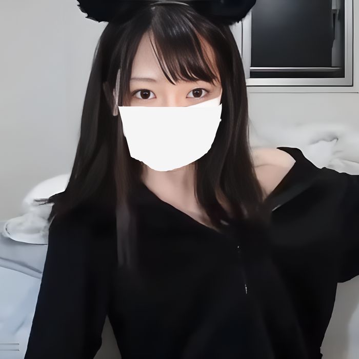かわいい美乳美女のライブチャット!! 無