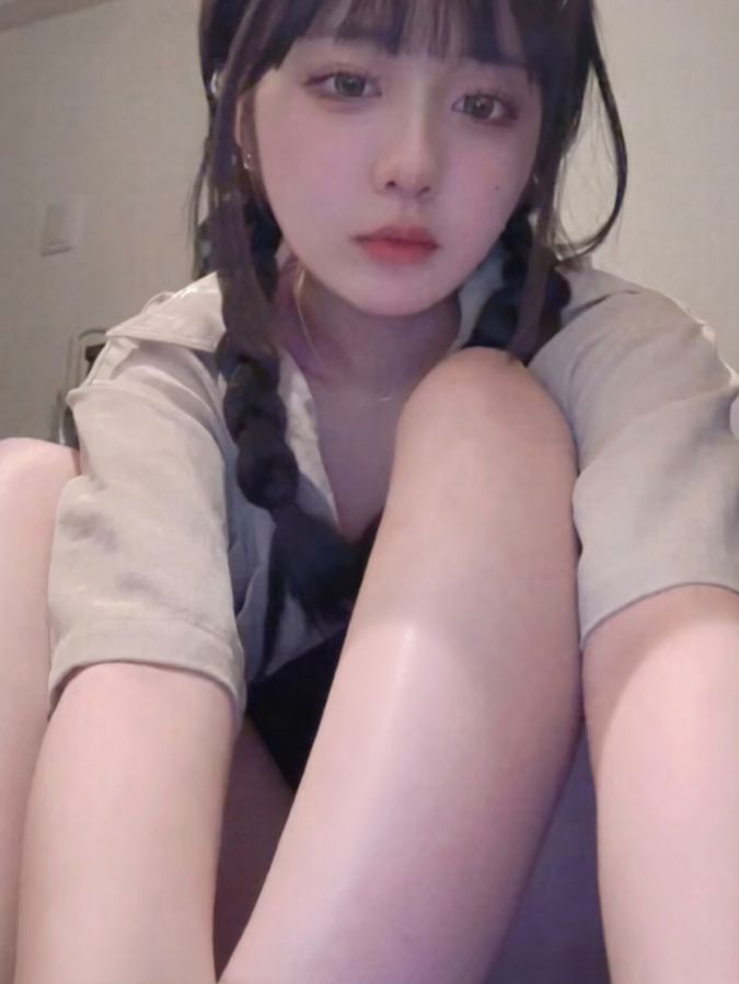 超人気美女三つ編みでオナ