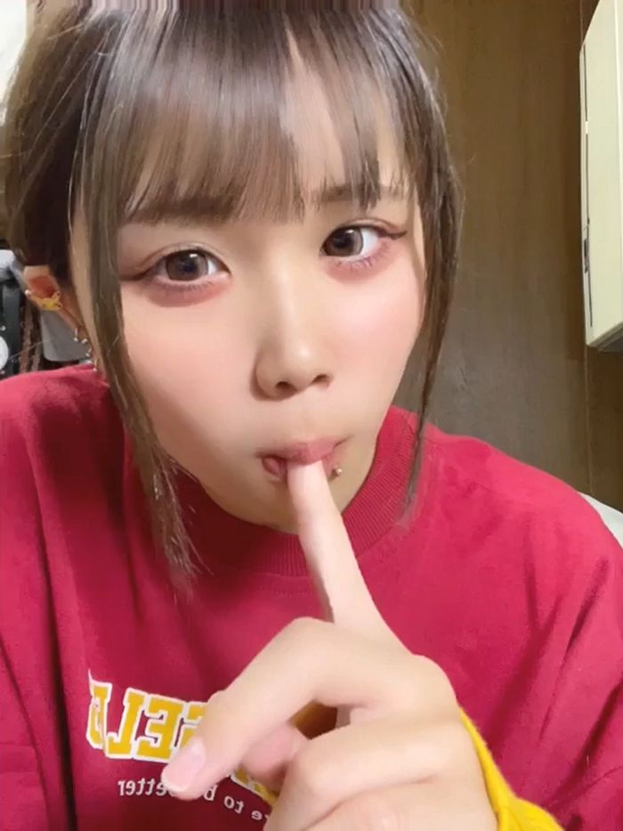 20歳素人女子のりちゃんのオナ見せ配信